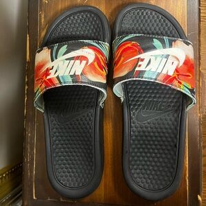 Nike Black Slides with Multicolor Floral Strap